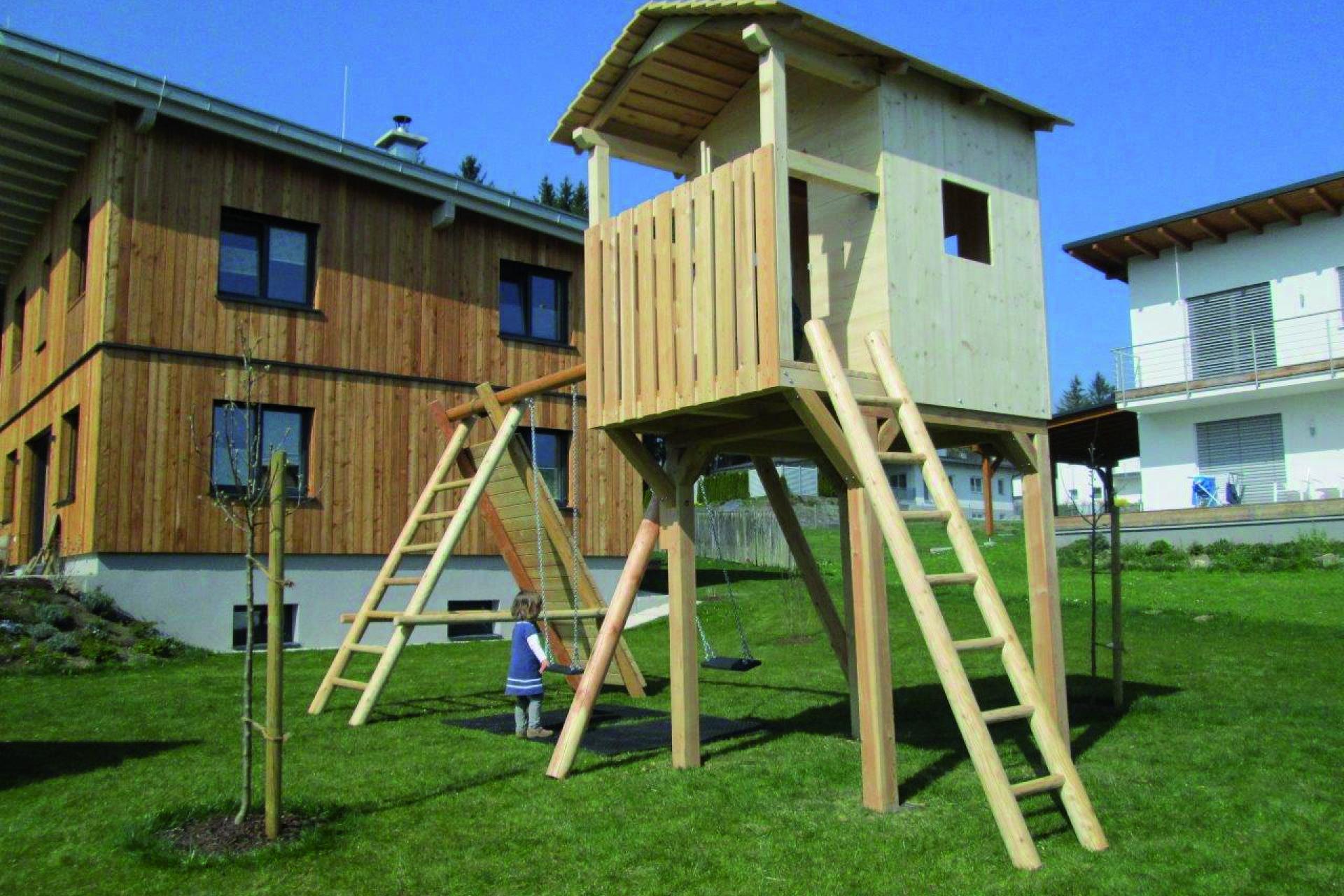 Spielhaus Wiese Spielen