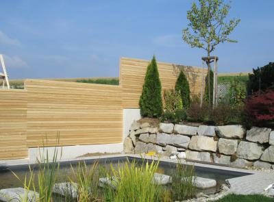 Sichtschutz mit Höhen