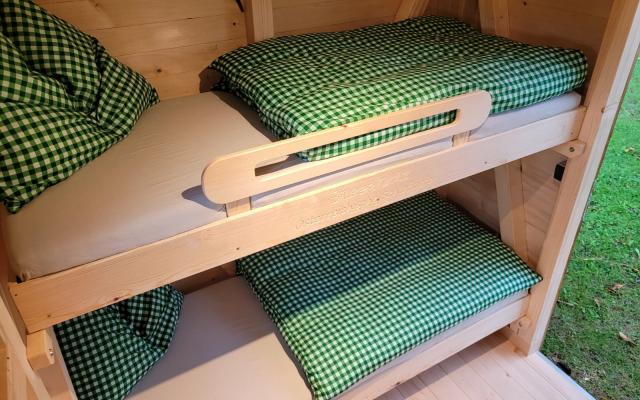 Schlafhütte von Silberholz mit 2 Betten