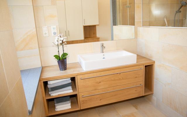 Badezimmer von SilberHolz