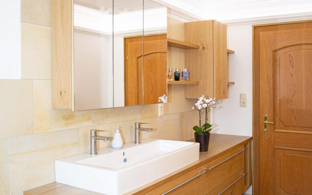 Badezimmer von SilberHolz