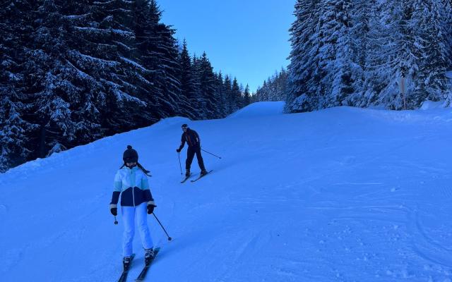 Team SilberHolz beim Skifahren