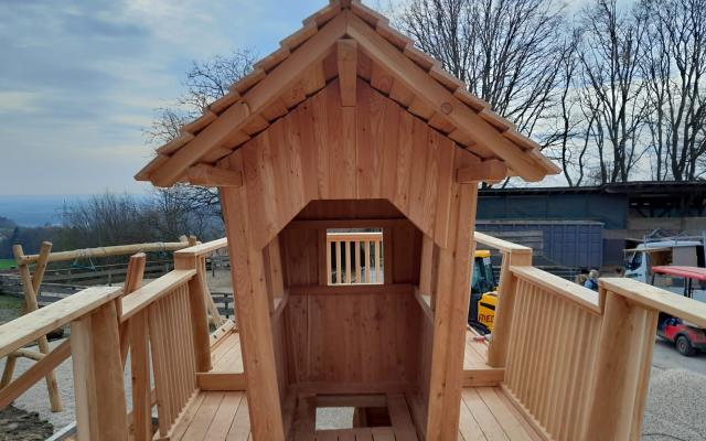 SilberHolz Arche Hütte von hinten