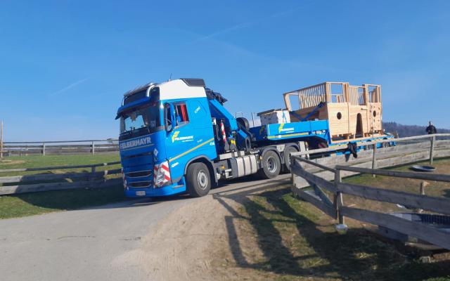 SilberHolz Arche LKW