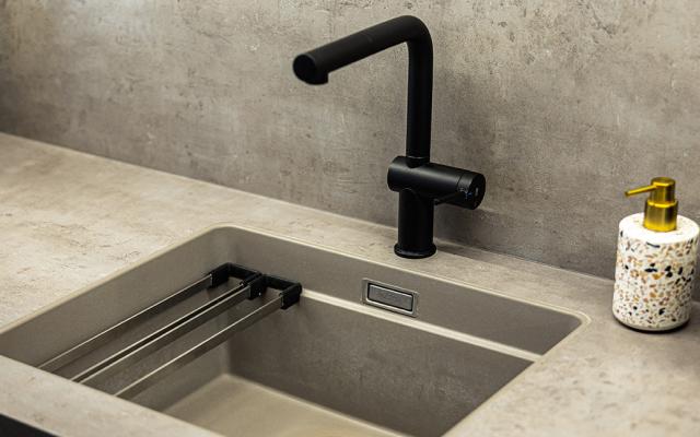Silberholz Küche Wasserhahn