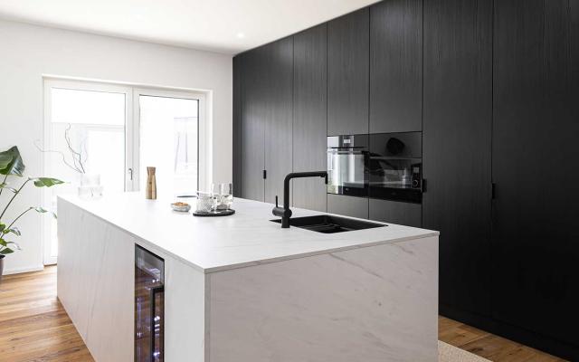 Silberholz Küche modern