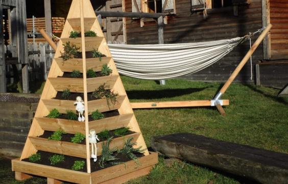 Kräuterpyramide