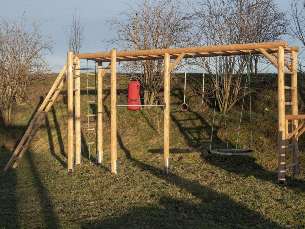 Evi´s Fitnessturm – Familie L500