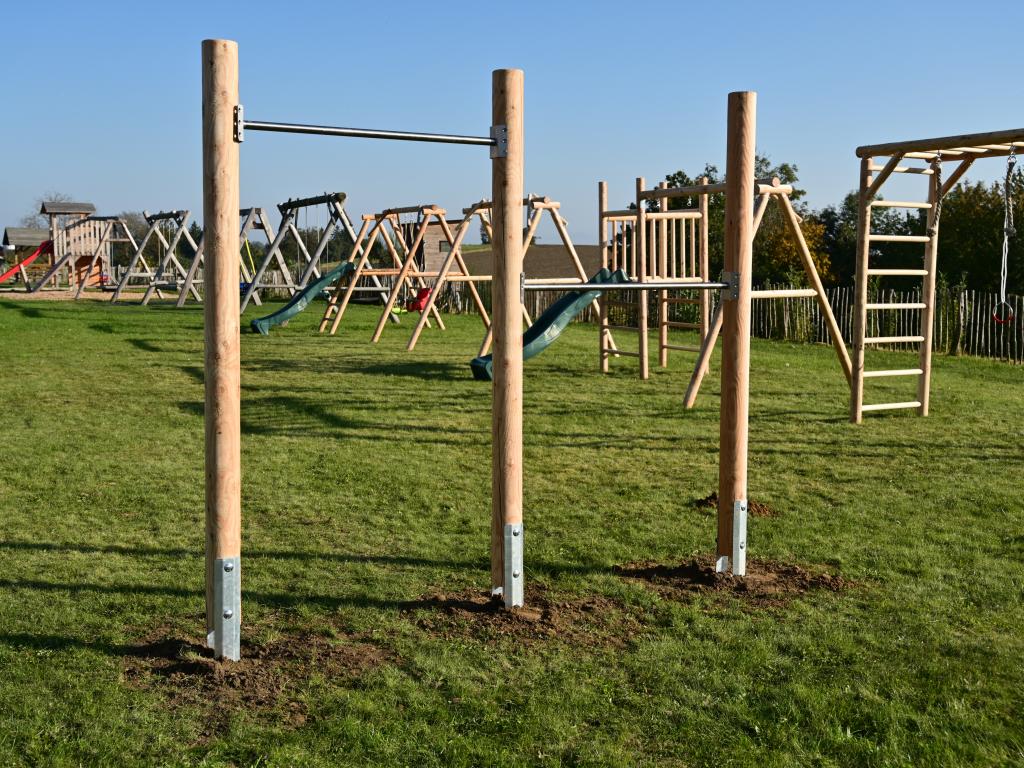 Reck Kombination auf Spielplatz