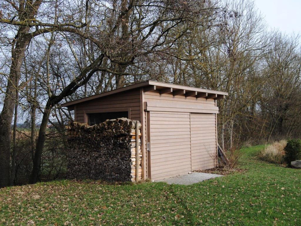 kleines Gartenhaus