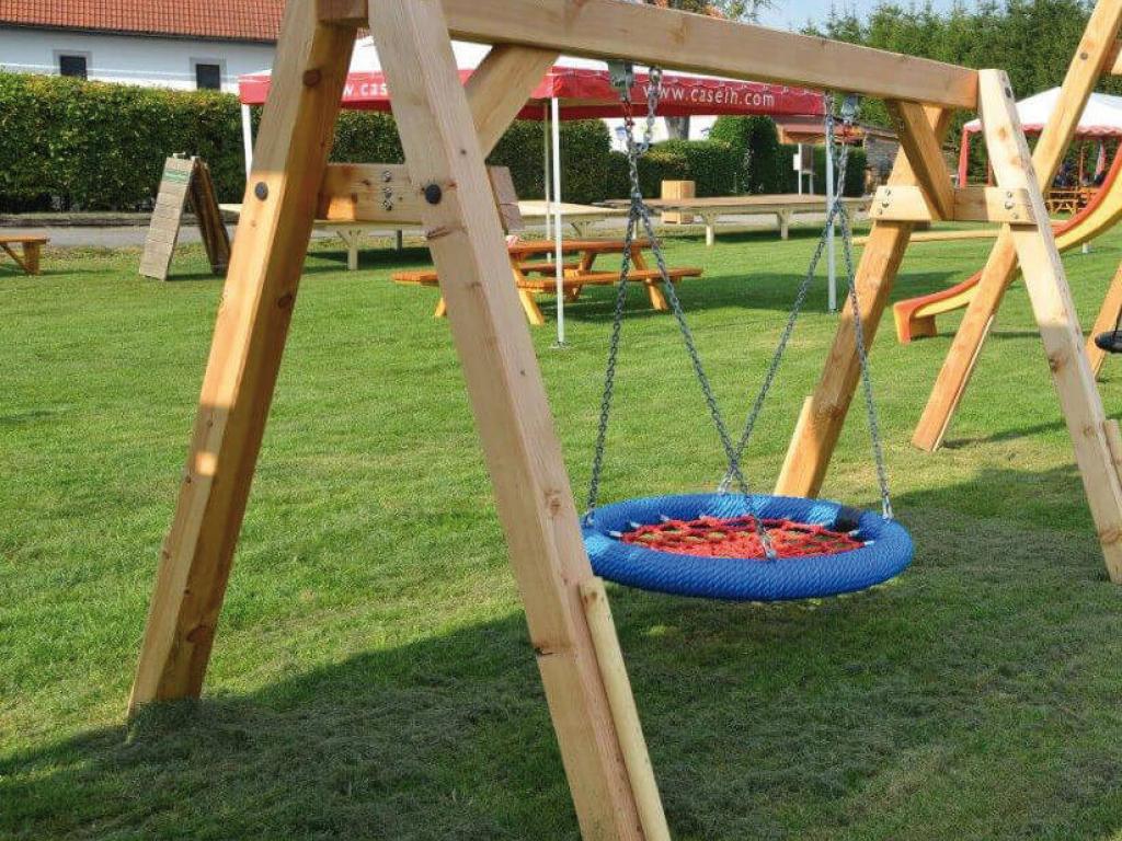 Kleinkinderschaukel Detail