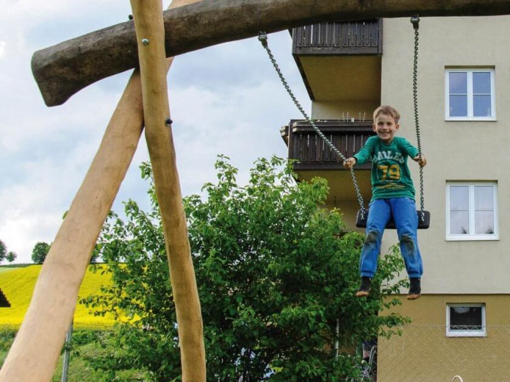 Kleinkinderschaukel