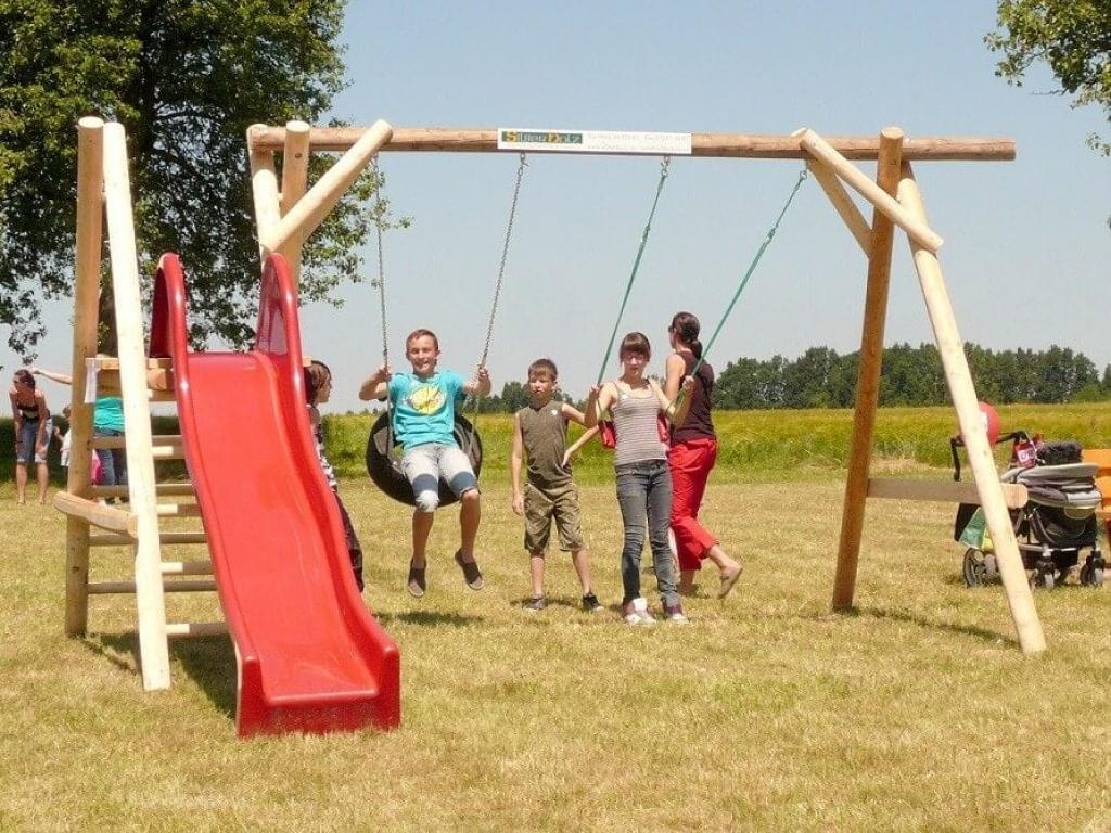 Schaukel JOSI mit Kindern
