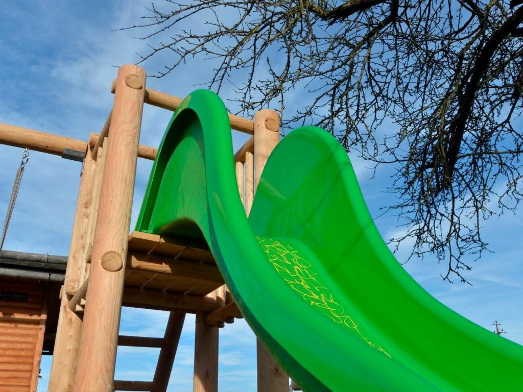 Spielkombination RÖMER Rutsche Detail