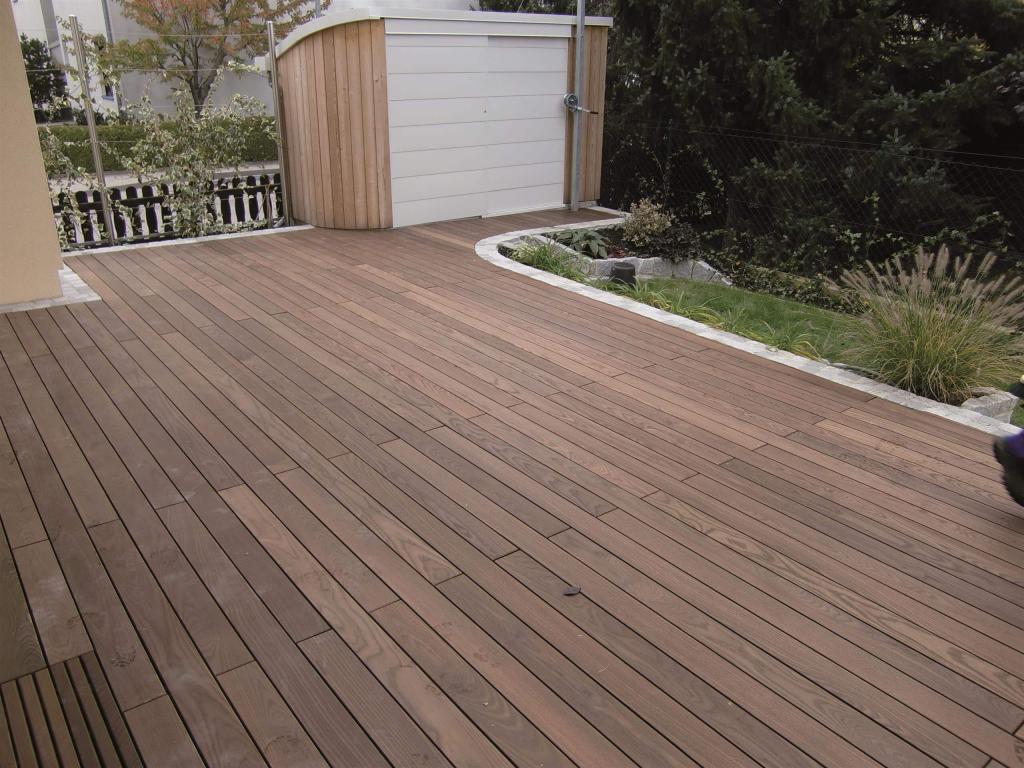Terrasse Thermoesche Rückseite