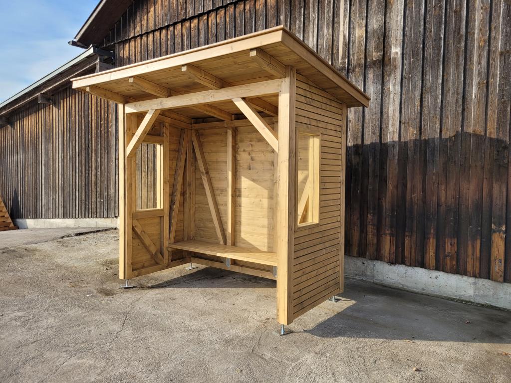 Bushütte Voralpen Seite